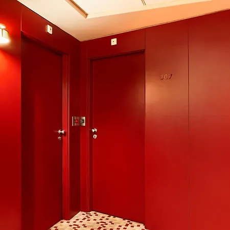 Monet Hotel 3*